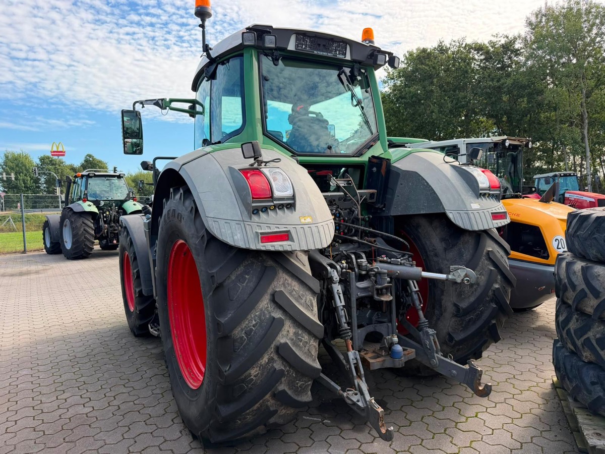 Fendt 824 Vario — poza 3