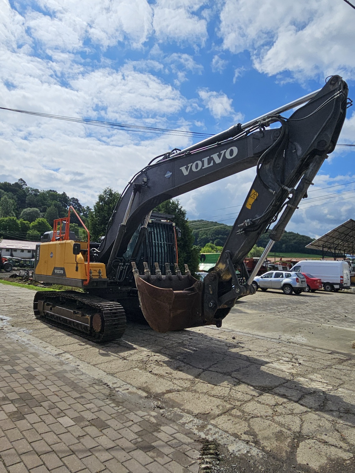 Excavator Volvo EC220ENL — poza 2