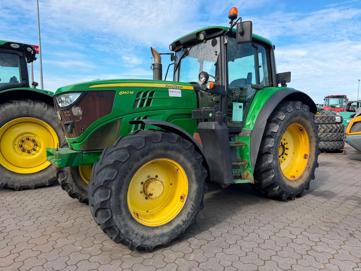 John Deere 6140 M