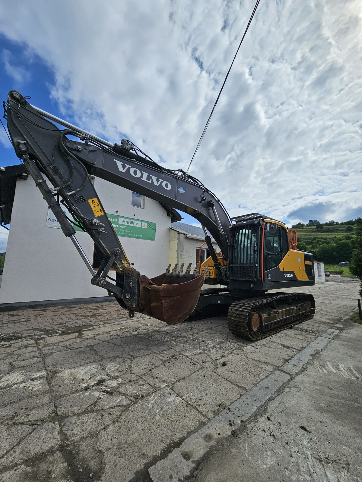 Excavator Volvo EC220ENL